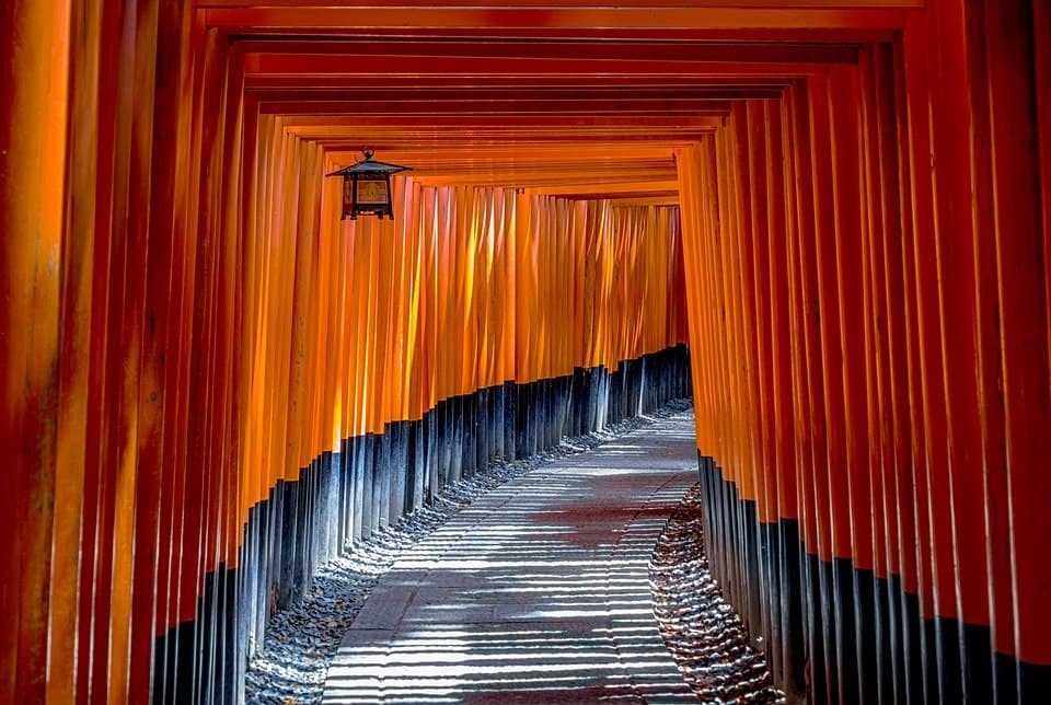 torii-1886975_960_720